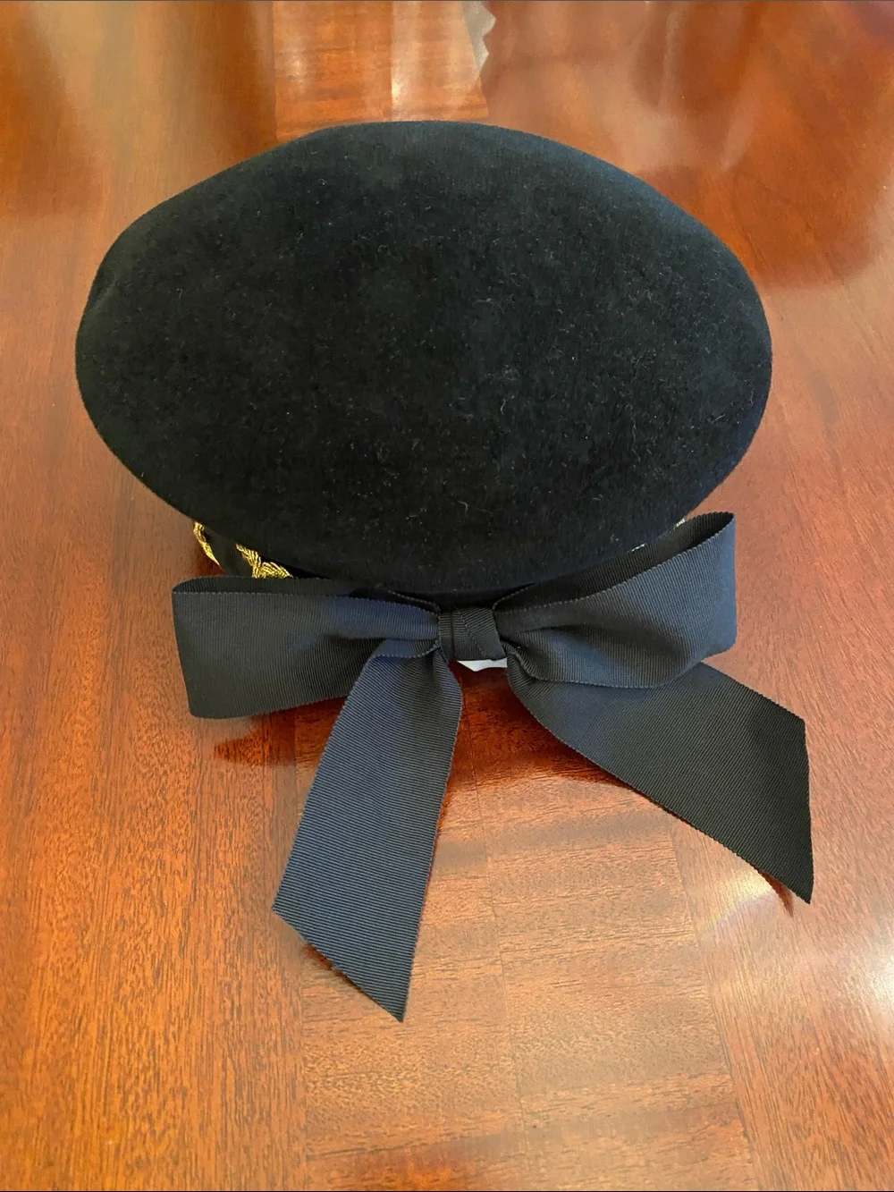 1980’s Eric Javits Mohair Velvet Beret Hat with Gold Cord and Ribbon Bow - Picture 9 of 16